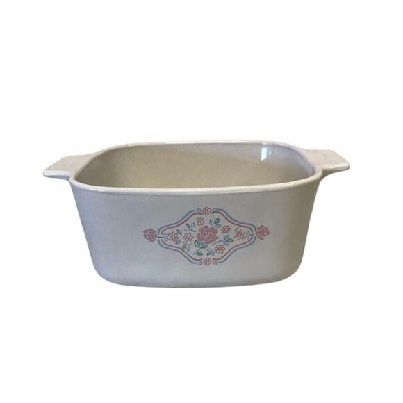 Corningware Other - VTG English Breakfast Roses Corning Ware (Corelle) casserole dish